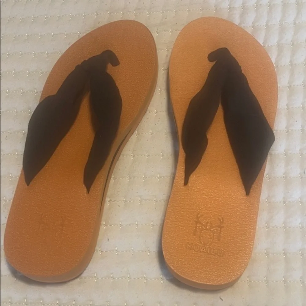 Stylish Black and Tan Women's Sandals Kuailu size 9